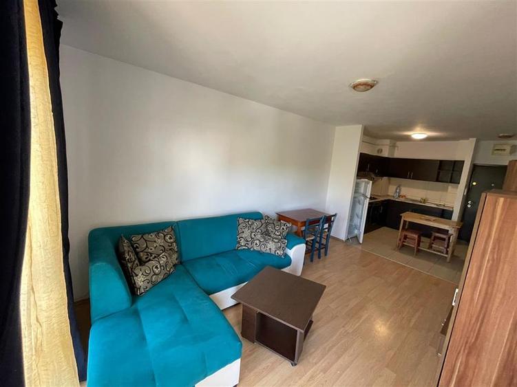 Apartament cu 2 camere decomandat, mobilat în Tătărași