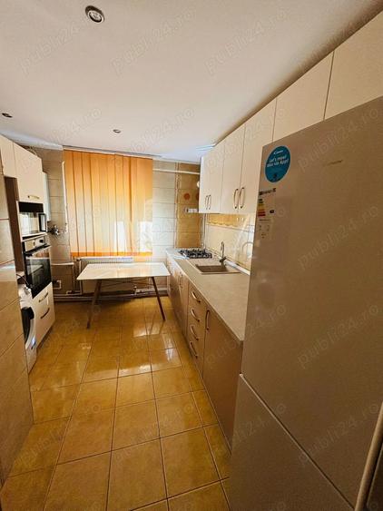 Apartament 3 camere decomandat, et. 2, Valea Lupului - 9