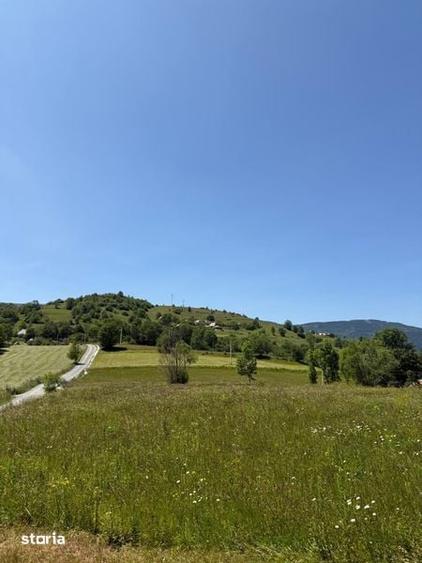 Teren de 1820 mp, în Săcuieu