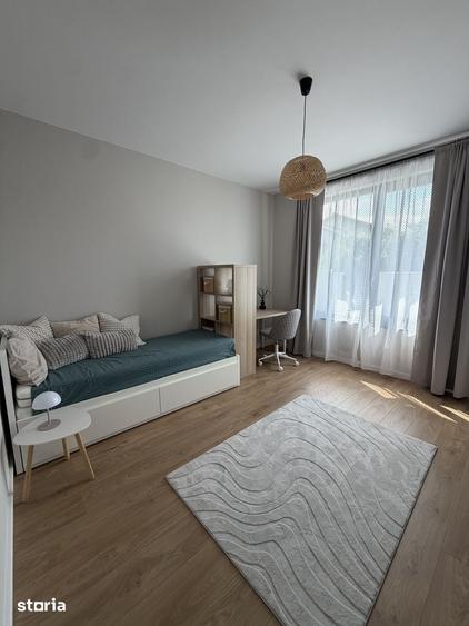 Casă cu 3 camere cu Teren 25 Mp în Dumbrăvița