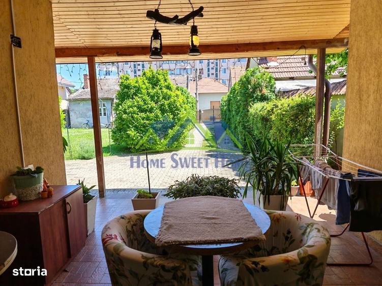 Casă cu 4 camere în Central