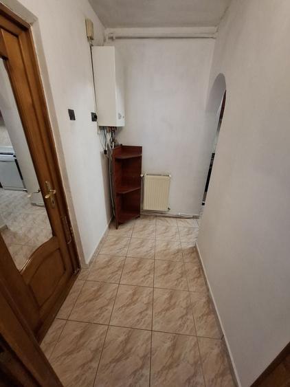 Apartament cu 2 camere semidecomandat în Dărmănești