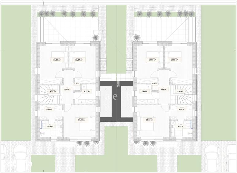 Casă cu 4 camere cu Teren 320 Mp în Central