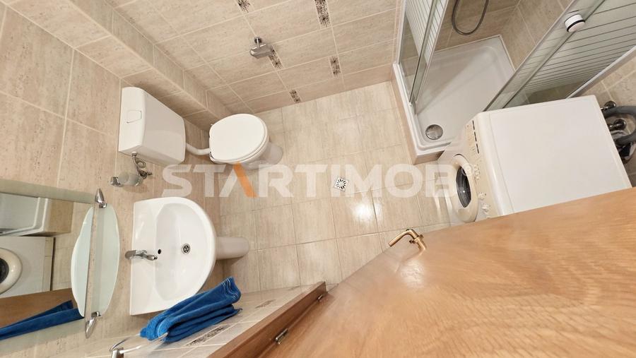 Casă individuală cu 5 camere cu Canalizare în Tractorul