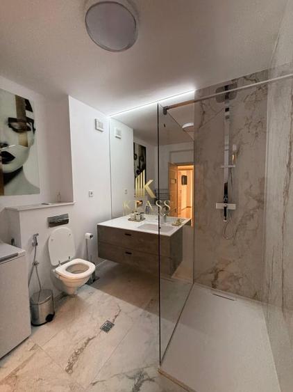 Apartament cu 3 camere, mobilat în Nord