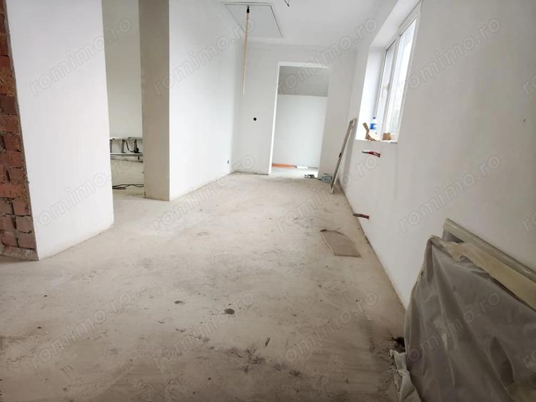 Casă cu 4 camere cu Canalizare în Becicherecu Mic