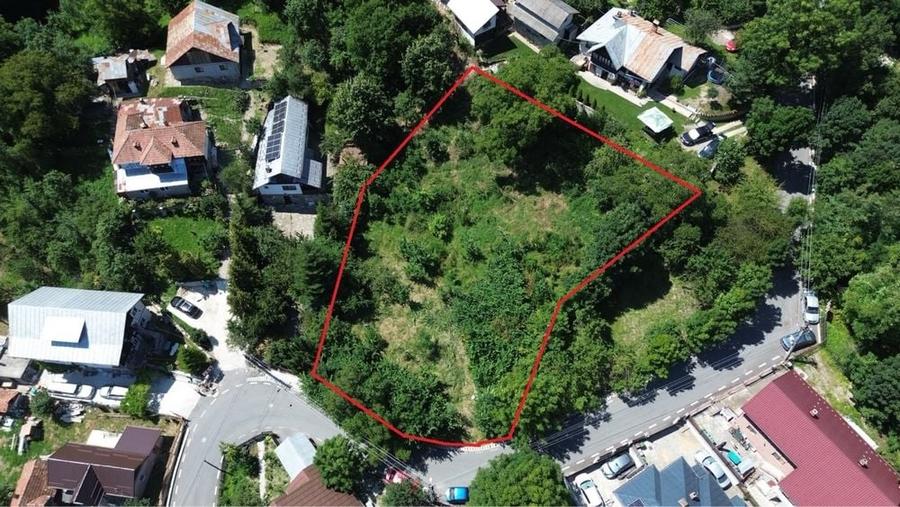 Teren 1.400 mp Comarnic, Ghiosesti | Panorama munti | Utilitati | Proiect turistic | Proprietar - 2
