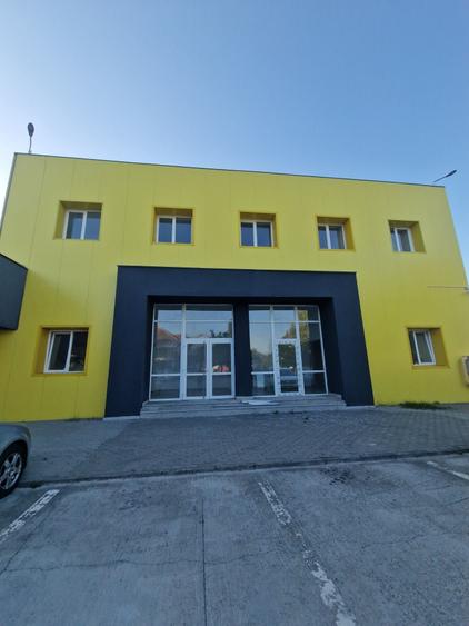 Spațiu comercial, de 200 mp, în Exterior Vest