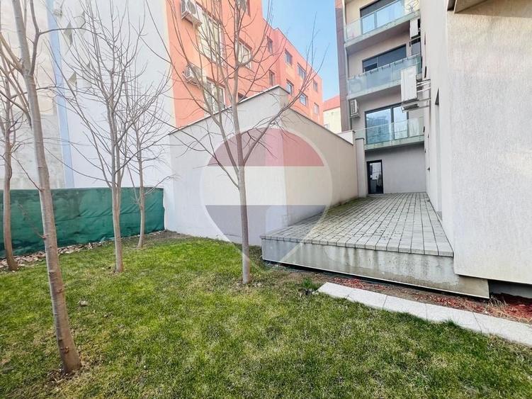 Apartament cu 3 camere decomandat în Aviatorilor