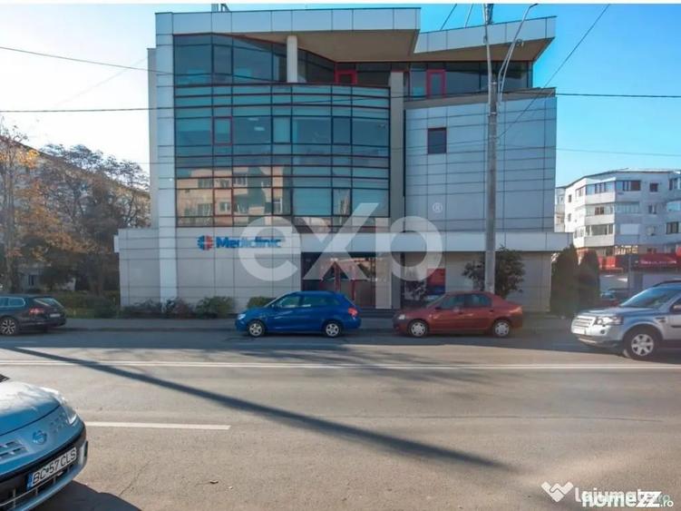 Spațiu comercial, de 22 mp, în Central