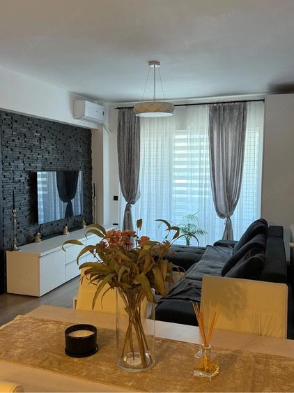 Apartament cu 2 camere decomandat în Iris