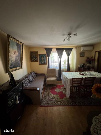 Casă cu 3 camere cu Teren 451 Mp în Central
