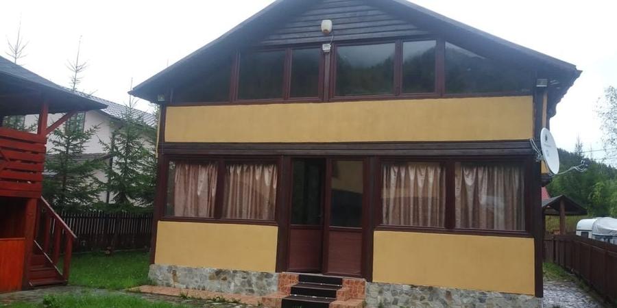 Casă cu 4 camere în Lepșa