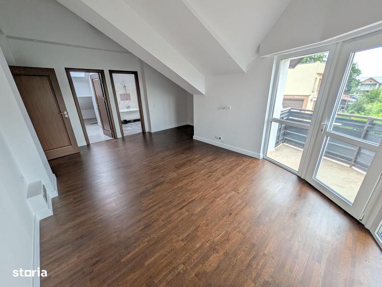 Casă cu 4 camere în Odăile
