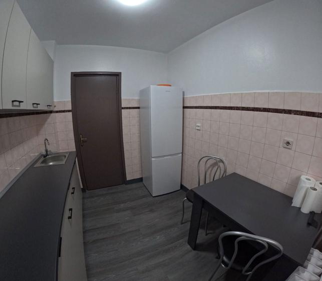 Apartament cu 2 camere semidecomandat în Liviu Rebreanu