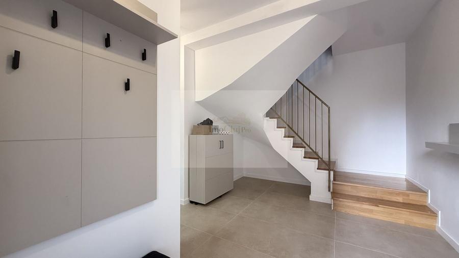 Duplex cu 4 camere cu Canalizare în Iris