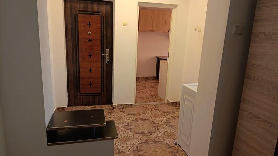 Apartament cu 2 camere semidecomandat în Exterior Vest