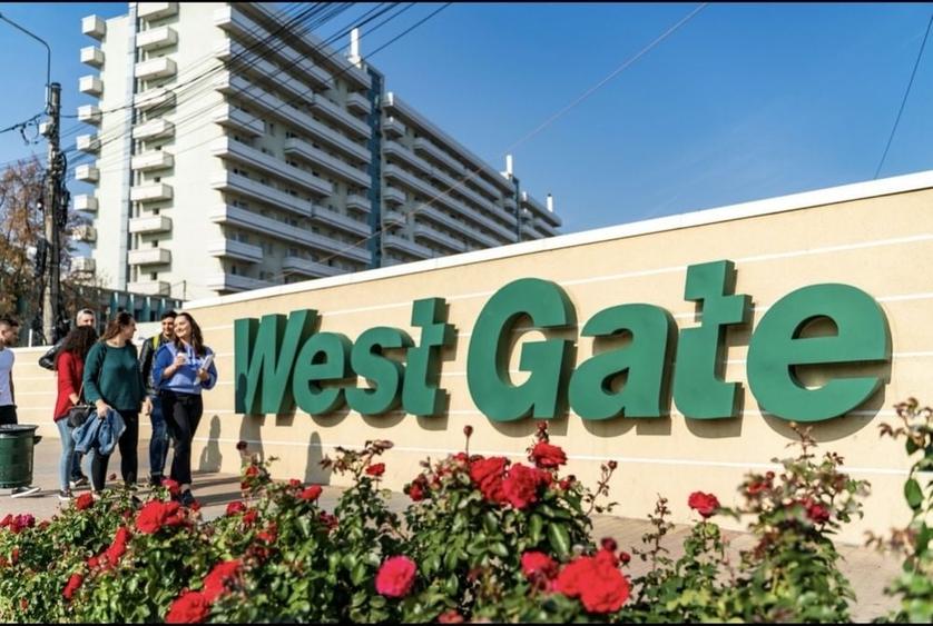 Garsonieră decomandată în Exterior Vest