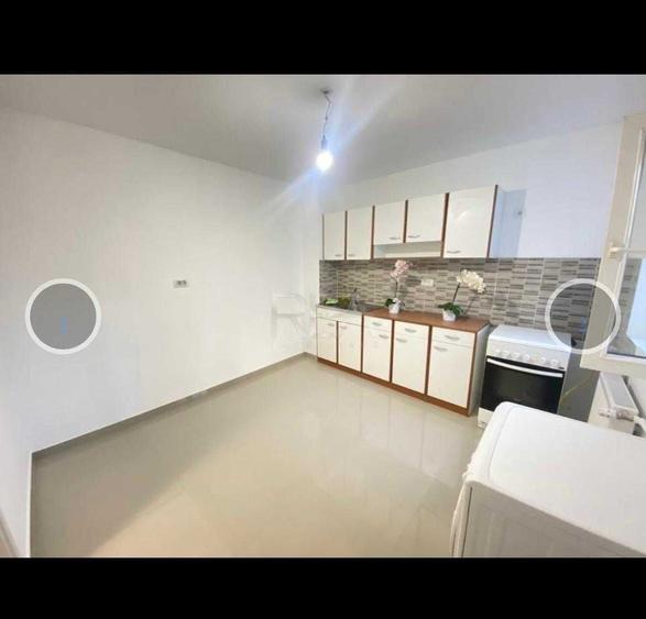 Apartament cu 2 camere semidecomandat în Rahova