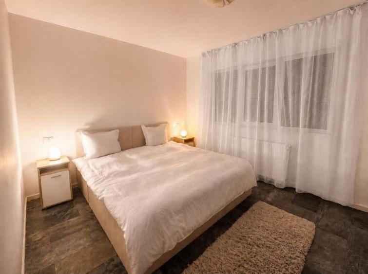 Apartament cu 2 camere în Podgoria