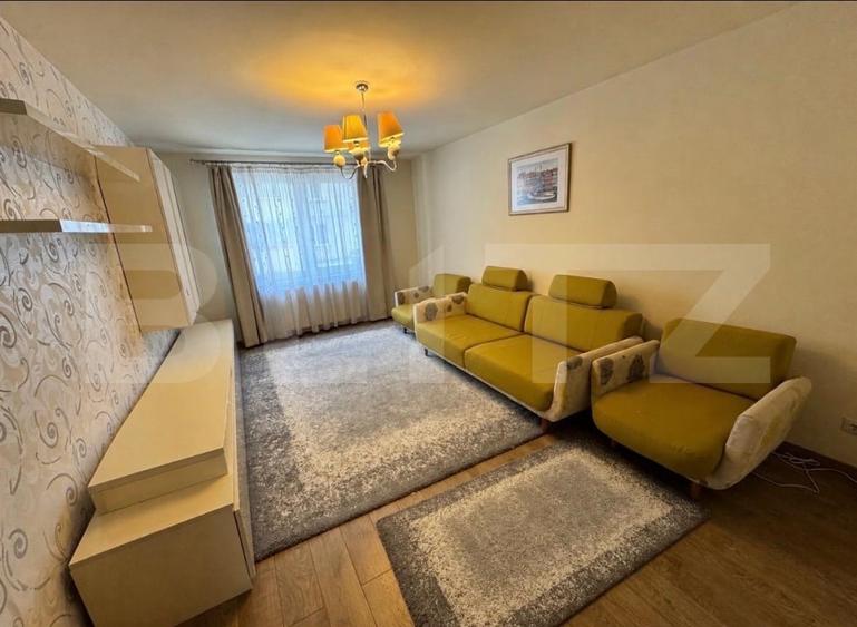 Apartament cu 4 camere decomandat, mobilat în Tudor