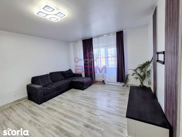 COMISION 0 |Apartament 3 camere | decomandat | spatios | zona Micro 3 - 10