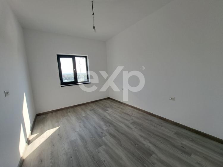 Apartament cu 2 camere decomandat, mobilat în Trivale