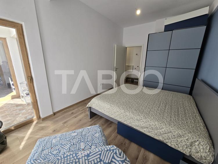 Apartament cu 3 camere decomandat, mobilat în Periferie