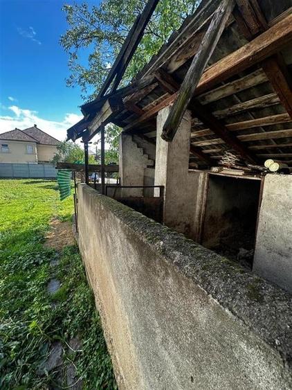 Casă individuală cu 3 camere cu Teren 415 Mp în Central