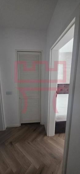 Apartament cu 2 camere semidecomandat, mobilat în Semicentral