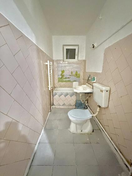 Apartament cu 2 camere nedecomandat în Dâmbu Pietros