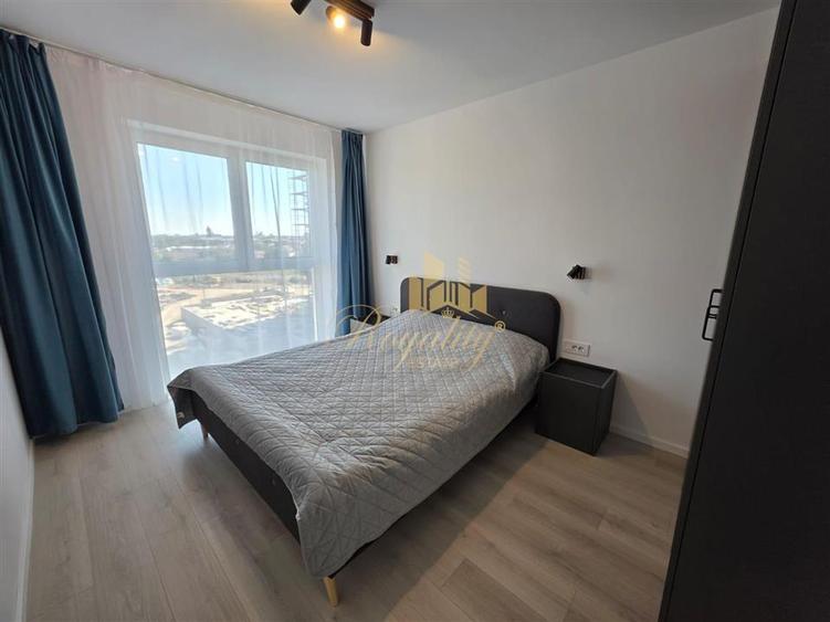 Apartament cu 2 camere decomandat în Lipovei