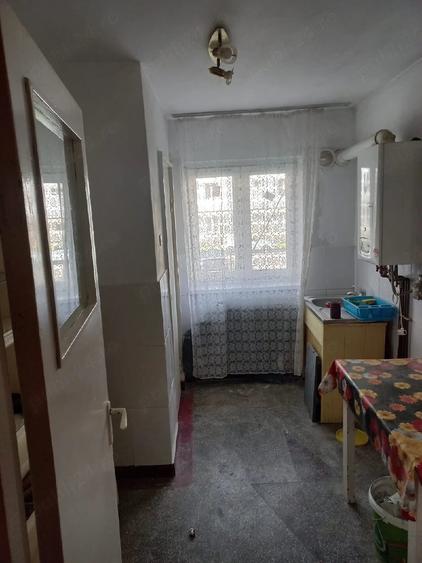 Apartament cu 2 camere nedecomandat în Central