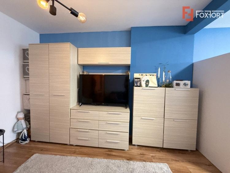 Apartament cu 2 camere decomandat, mobilat în Lipovei