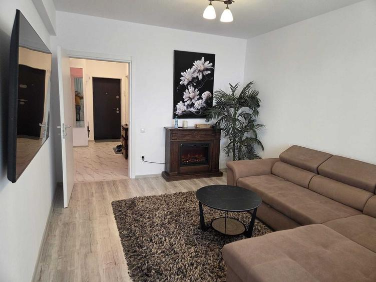 Apartament cu 3 camere decomandat în Orizont