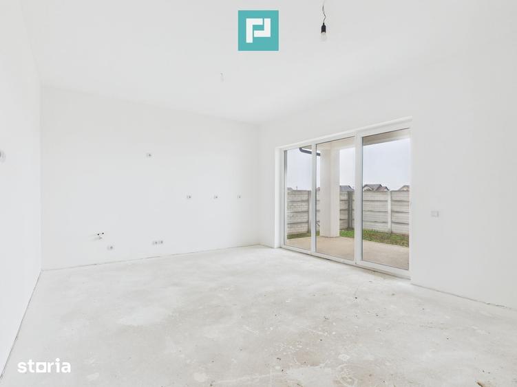 Casă cu 3 camere cu Teren 250 Mp în Tokai