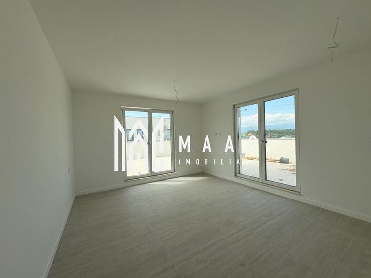 Apartament cu 3 camere, mobilat în Central