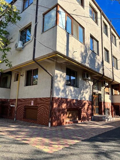 Apartament cu 2 camere semidecomandat în Bucureștii Noi