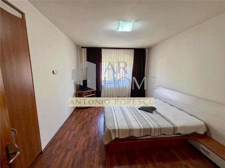 Casă individuală cu 4 camere cu Canalizare în Albert