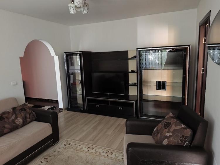 Apartament cu 2 camere semidecomandat în Tudor Vladimirescu