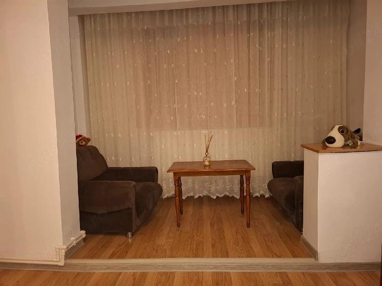 Apartament cu 2 camere decomandat, mobilat în Vest