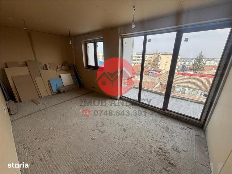 Casă cu 4 camere în Ultracentral