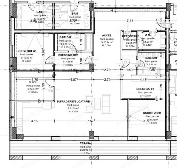 Apartament cu 4 camere decomandat în Central