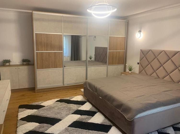 Apartament cu 2 camere decomandat, mobilat în Decebal
