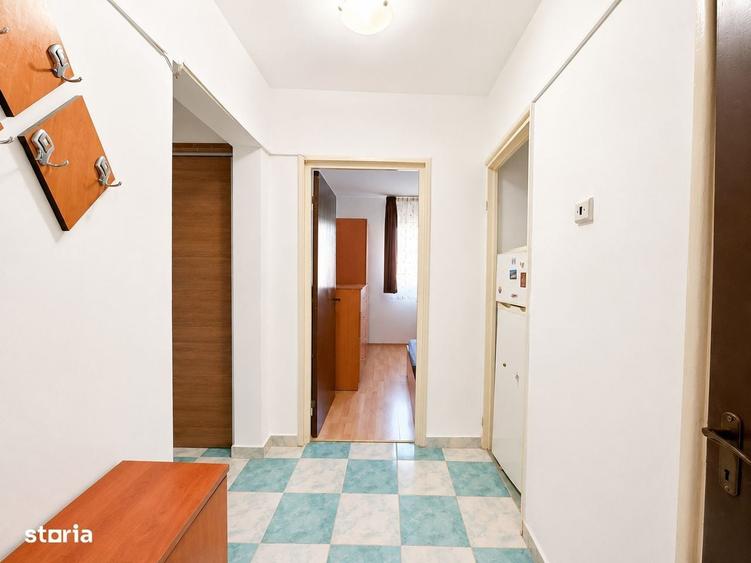 Apartament cu 2 camere decomandat în Baba Novac