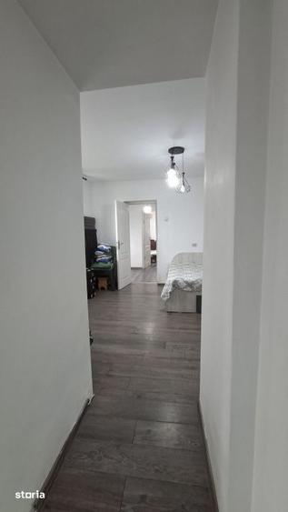 Casă cu 2 camere cu Teren 1746 Mp în Rătești