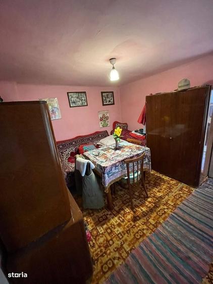 Casă cu 4 camere cu Teren 1080 Mp în Central