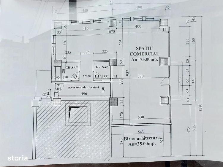 Spațiu comercial, de 75 mp, în Uiești