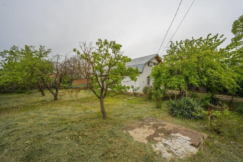 Casă individuală cu 3 camere cu Teren 1726 Mp în Tâncăbești