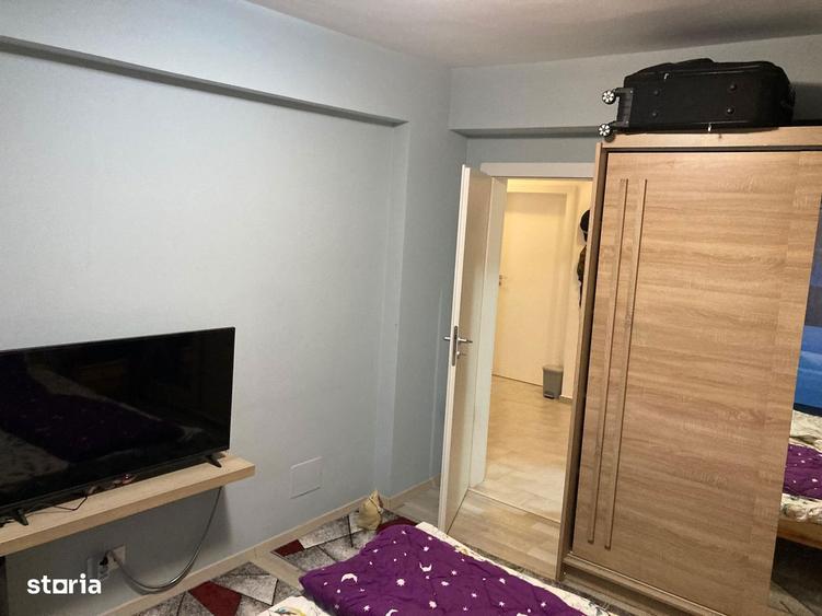 Apartament cu 3 camere în Jiului
